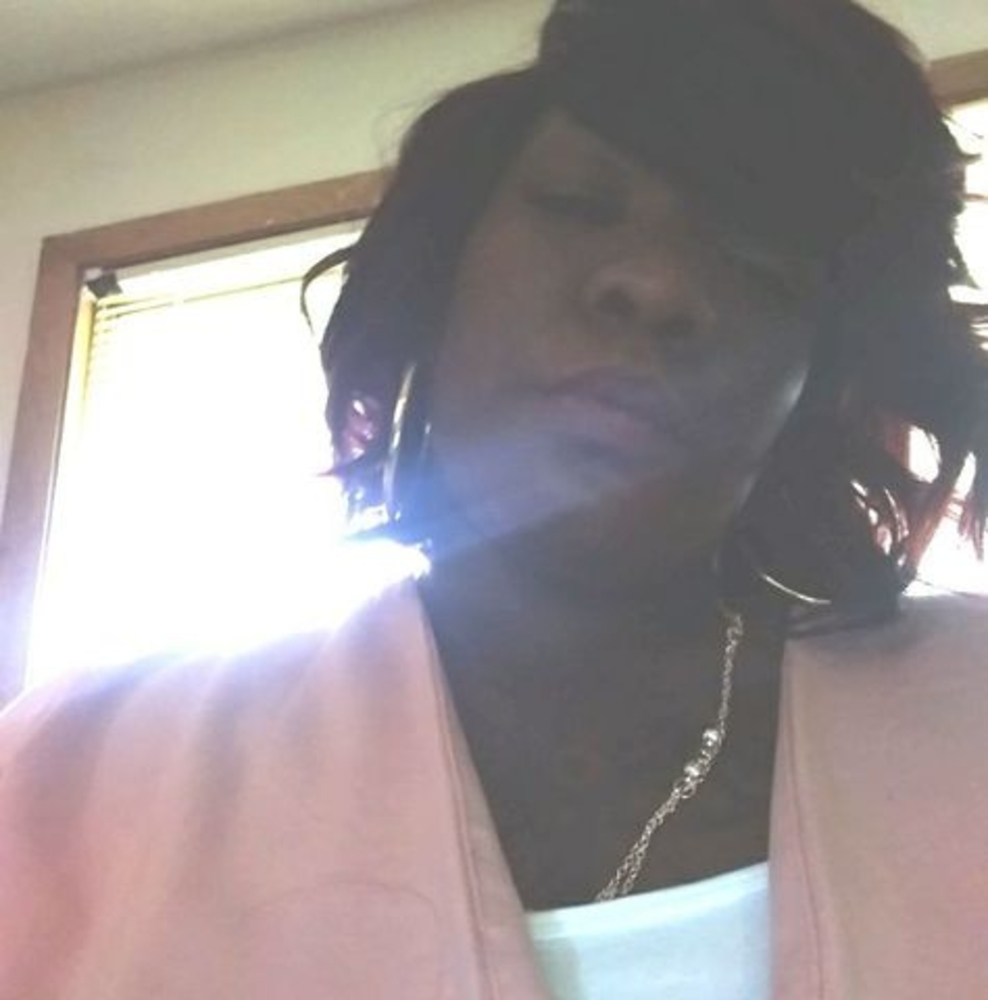 Meet your Posher, Iesha